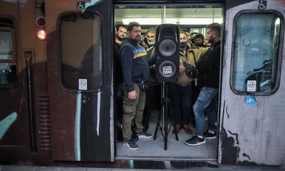Αγροτική «απόβαση» στον Πειραιά: 1.500 αγρότες της Κρήτης θα διαμαρτυρηθούν στο υπ. Αγροτικής Ανάπτυξης